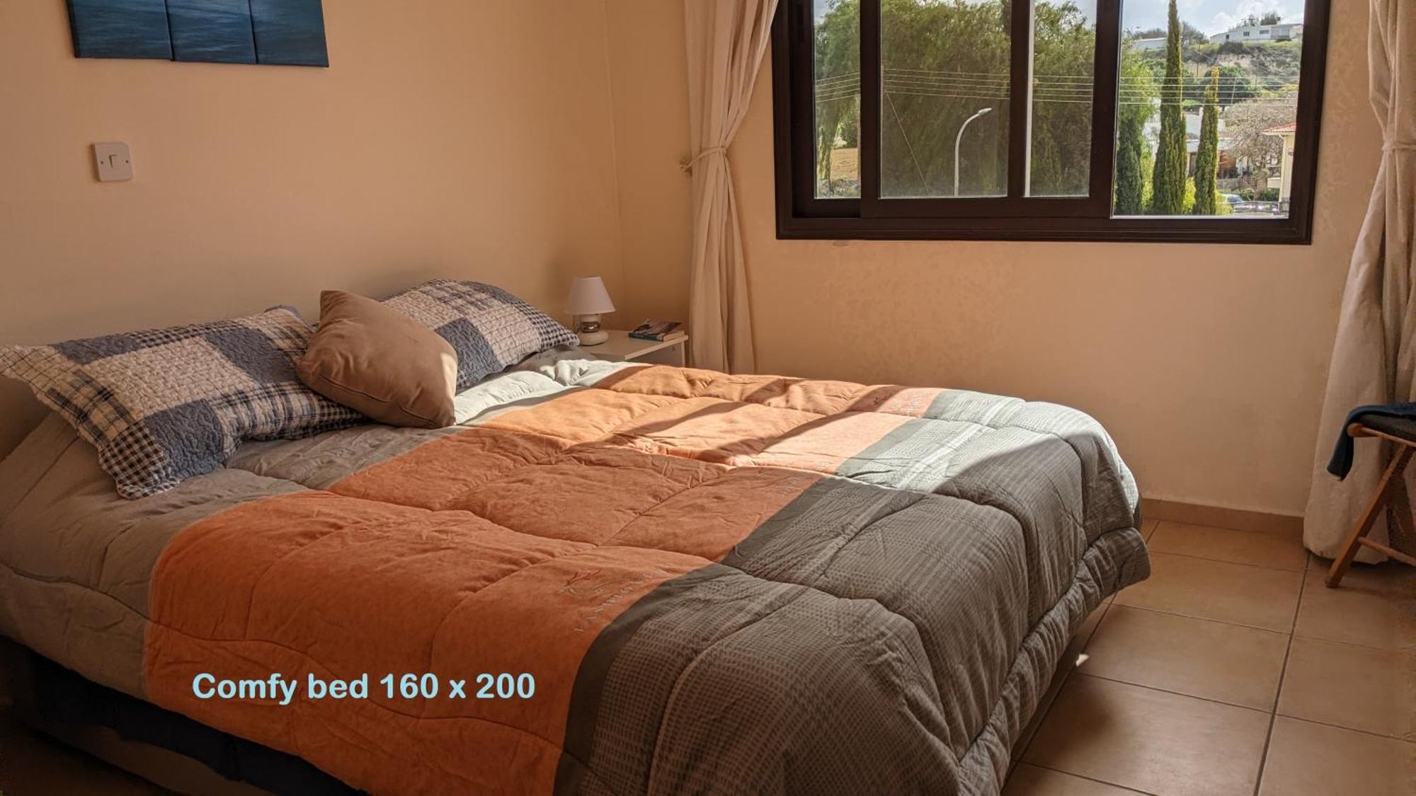 Spacious Contemporary Apartment Пісурі Екстер'єр фото
